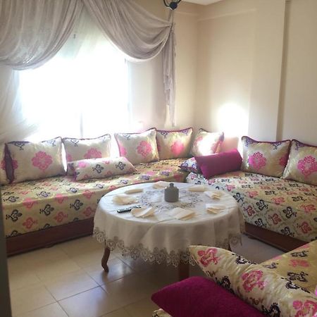 Ocean View Apartment Rabat Esterno foto